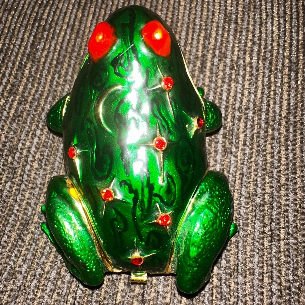 Green and Red trinket Decorative Frog Figurine